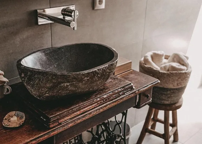 منزل ريفي Kultur Weingut Kaestenburg