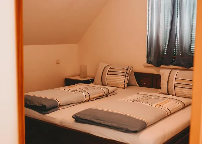 Kultur Weingut Kaestenburg * Ratsch an der Weinstraße