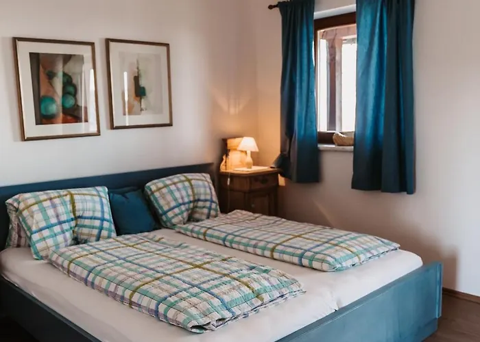 Kultur Weingut Kaestenburg منزل ريفي