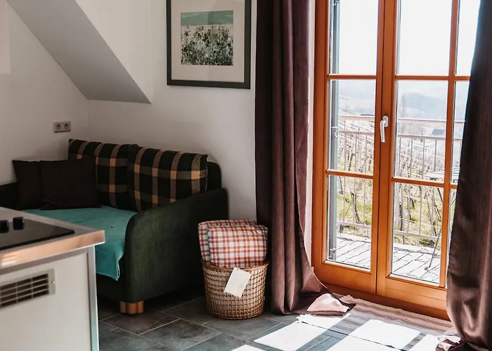 Kultur Weingut Kaestenburg منزل ريفي *