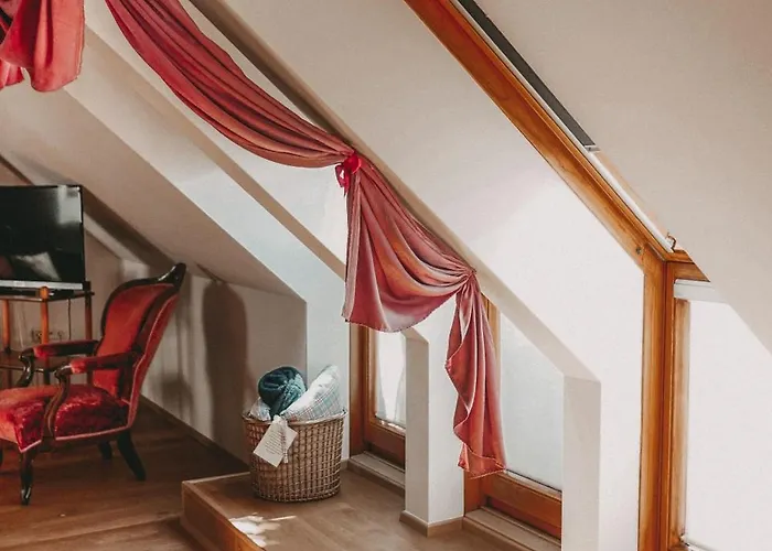 Kultur Weingut Kaestenburg * Ratsch an der Weinstraße